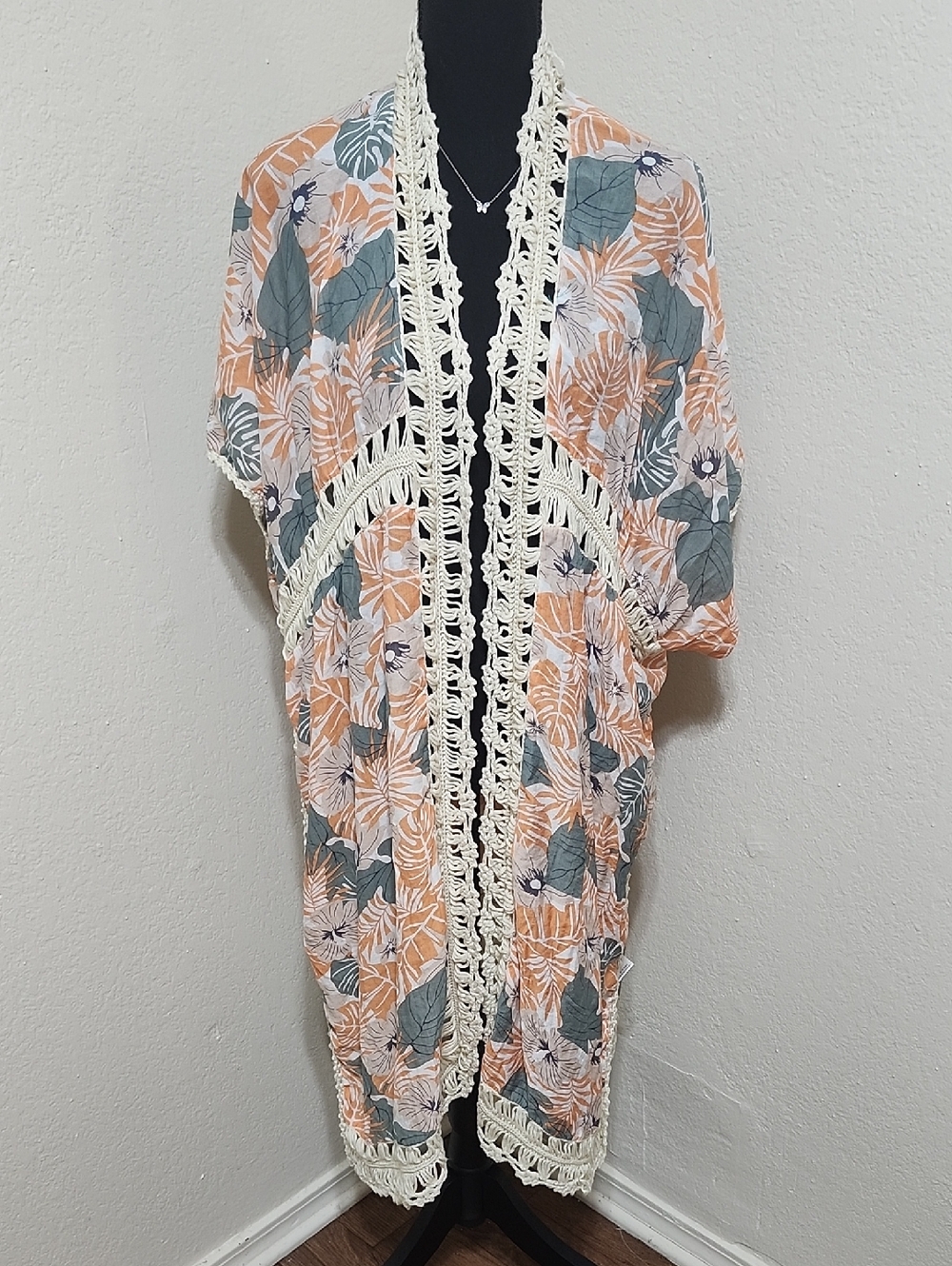Easel Tropical Floral Kimono Cover Up with Crochet Detail Size M/L Boho Summer